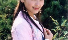 网红阿朱吃瓜,网红阿朱深度揭秘娱乐圈吃瓜大事件